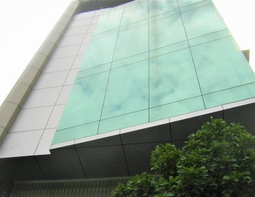 LÊ TRÍ BUILDING - Đường Phan Văn Trị. Quận Bình Thạnh    