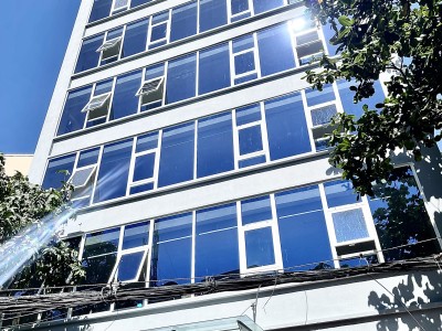 Toà nhà nguyên căn đường Nguyễn Đình Chính Quận Phú Nhuận 