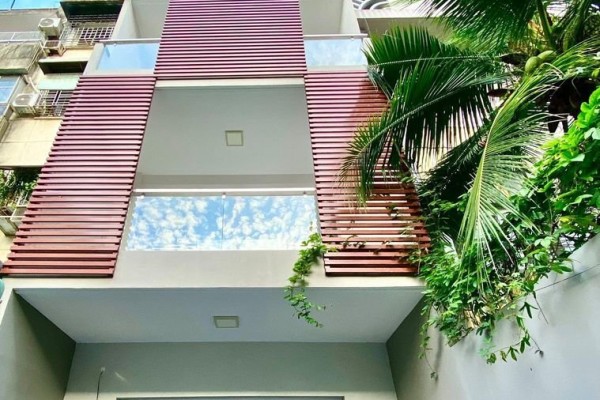 Lux Home Building – Đường Nguyễn Văn Thủ – Phuòng Tân Định